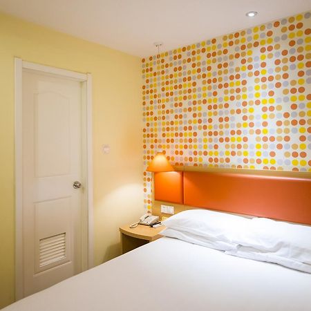 Home Inn Chengdu Kuanzhai Alley New City Square Exterior foto